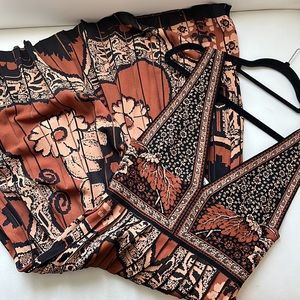 Valentino Floral Pleated Knit MIDI Dress/Jumper